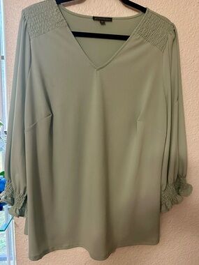 Adrianna Papell Sage Green V-Neck Smocked Sleeve Blouse
